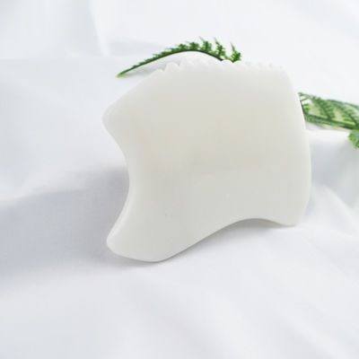 Masajeador corporal más nuevo estilo puro natural de jade blanco Facial anti-envejecimiento Gua Sha Junta de piedra preciosa cuidado de la piel masaje de jade piedra Guasha herramienta