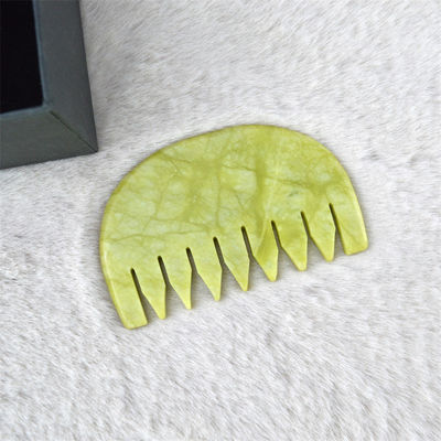 Logotipo Personalizado Logotipo disponiblePuro natural Xiuyan Jade Stone Peinado Cabeza Cuero cabelludo Guasha Herramienta de masaje bajo MOQ Peinado Gua Sha