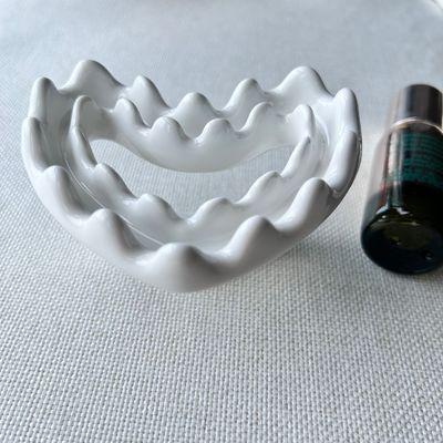Herramienta de masaje para el drenaje linfático con masaje muscular de material cerámico