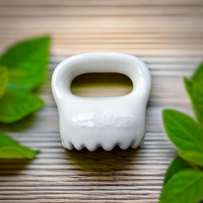 Relajación del cuerpo y la cara Cuero cabelludo Cuidado de la salud personal Herramienta de raspado de Gua Sha de cerámica microcristalina con logotipo personalizado
