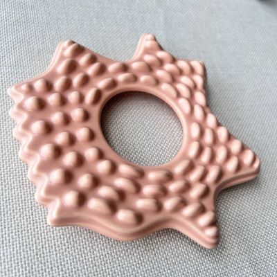 Masajeador Facial Spa Forma de Estrella Rosa Tamaño Grande Tabla de Masaje Cerámica Gua Sha con Logotipo Personalizado Disponible