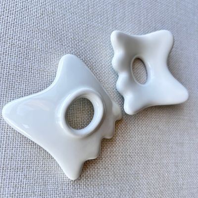 Equipo de masaje corporal Mini Cerámica Gua Sha Tableta de masaje para drenaje linfático y belleza facial Spa de cuidado de la piel