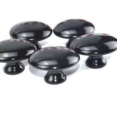 Herramienta de masaje corporal 2024 Piedra Bian Negro Gran hongo en forma de Gua Sha Masajista para masaje facial y cuidado de la salud 55mm*35mm