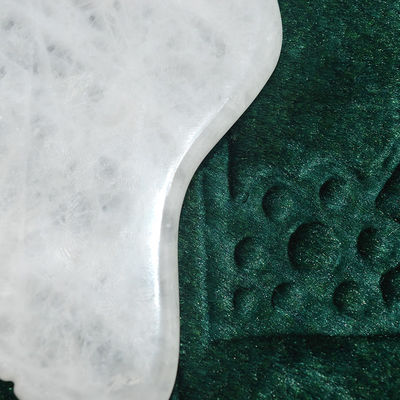 Herramienta para el cuidado personal de la piel Jade Blanco Gua Sha Scraping Tabla de masaje para masajeador de cuerpo Función 2024 Producto de tendencia