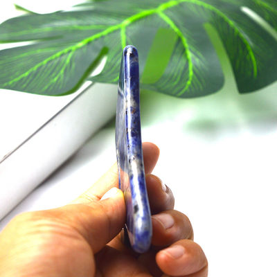 Blue Sodalite Stone Gua Sha Body Scraping Massage Tool Función de control con cable manual para cara y cuerpo Regalo de belleza natural