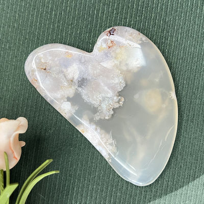 Reparación de manos naturales Jade en forma de corazón Facial Gua Sha Masaje Sakura Agate Raspado facial para fisioterapia