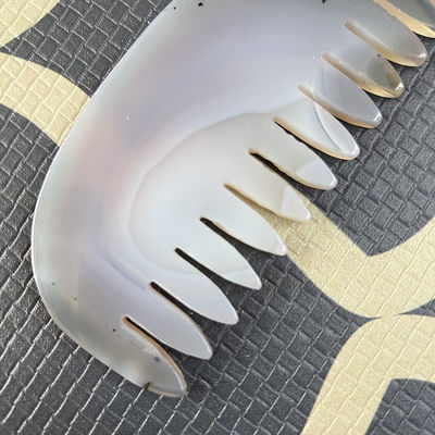 Natural Agate Gris Jade Guasha peine La última cabeza y meridiano herramienta de masaje para masaje de cara / cuerpo