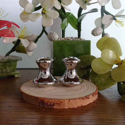 Piedra caliente de masaje con hongos de acero inoxidable Gua Sha 3.5 * 3.5 * 2.1 pulgadas Tamaño y eficacia