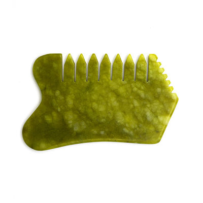 Cuidado de la salud personal Green Jade Comb Guasha Scraping Tool para el cuidado de la cabeza y alivio del dolor de parto multifuncional de mano