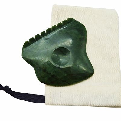 Logotipo personalizado Nefrita verde de jade Anti celulitis Guasha raspador para el cuidado de la piel facial