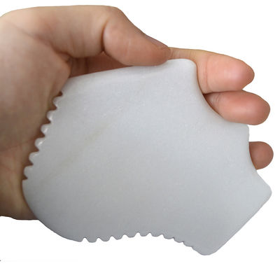 Masajista 2024 Diseño Natural Jade Blanco Gua Sha Tabla para raspaduras Terapia Herramientas de Piedra Masajista