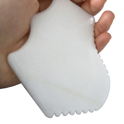 Masajista 2024 Diseño Natural Jade Blanco Gua Sha Tabla para raspaduras Terapia Herramientas de Piedra Masajista