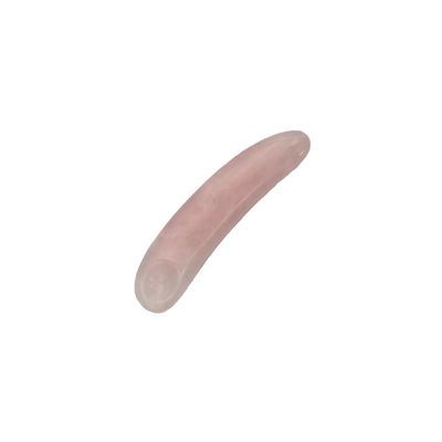 Reduce la hinchazón con espátula cosmética curva y aplicador de crema para ojos de cuarzo rosa mini en la barra de masaje Gua Sha