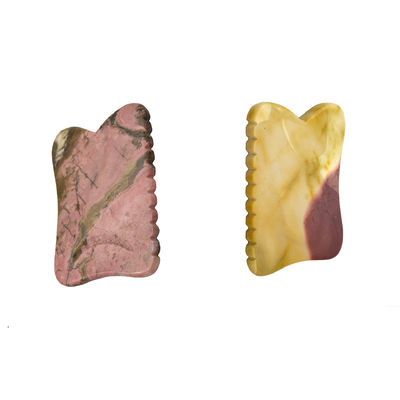 Negro 7*5,5*0,5cm Rodonita o Mookaite Jade Gua sha tabla guasha Piedra raspando Guasha Herramientas de masaje para el cuidado de la cara