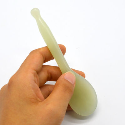 Cuidado del cuerpo Xiuyan Jade Gua Sha herramienta de masaje de cuchara verde Guasha Scarping herramienta para la salud y el bienestar