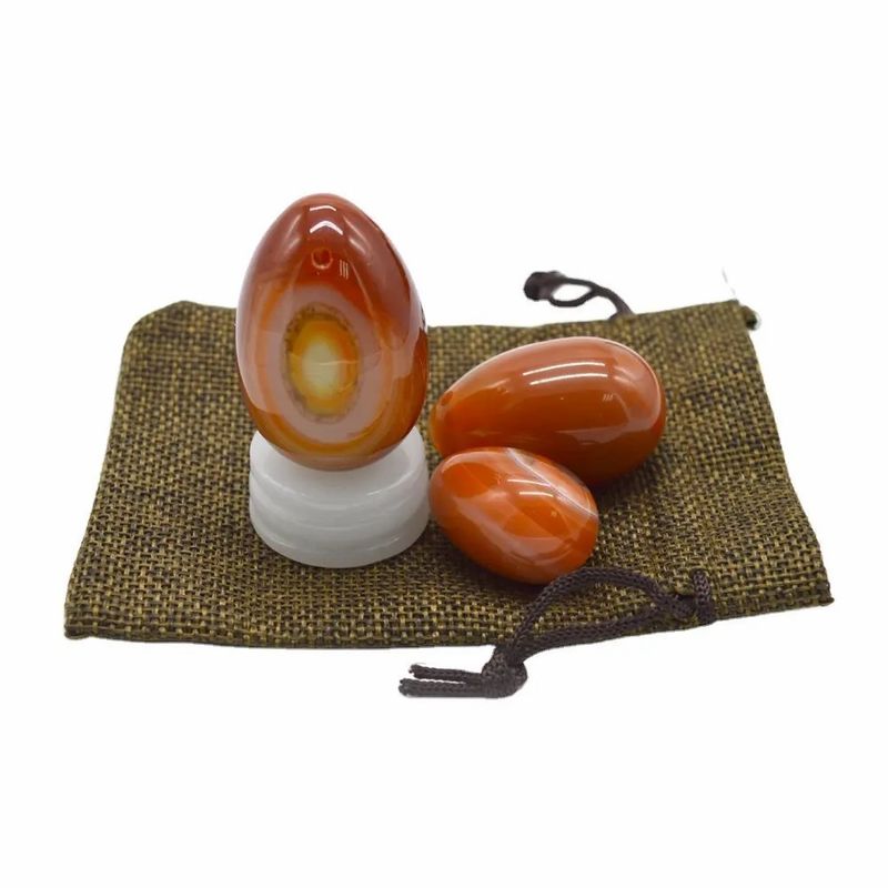 2024 Huevo de yoni de carnelia Rojo de ágata huevo de jade para el endurecimiento vaginal ejercicio terapia de masaje