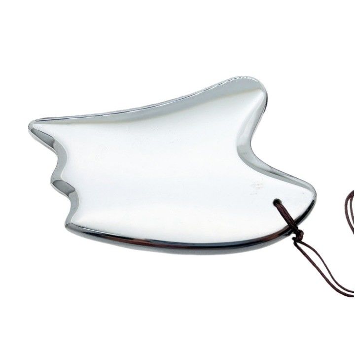 Tabla natural Terahertz Gua Sha Herramienta de masaje facial de forma de corazón de plata Masajista para raspaduras y tratamiento de puntos de disparo