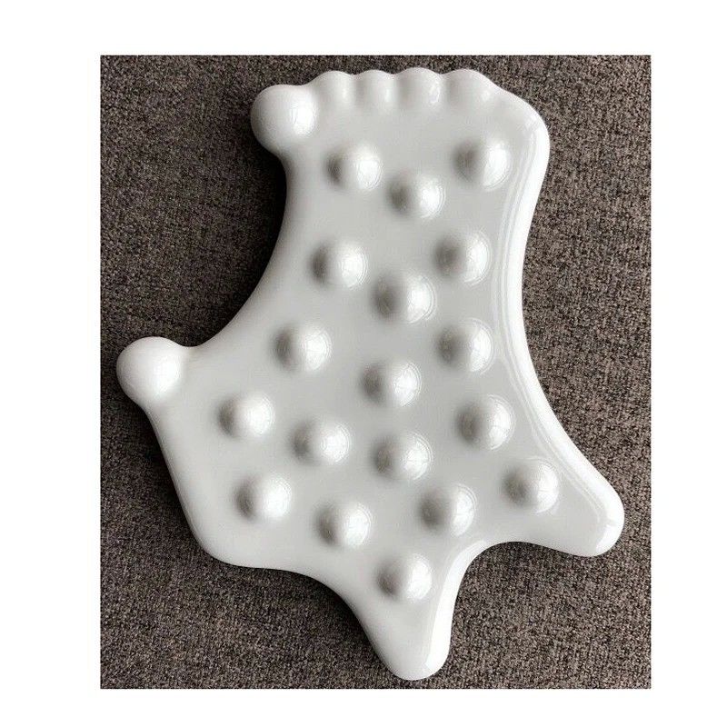 Levante sin esfuerzo su piel y relaje sus músculos con la herramienta de masaje Gua Sha de cerámica blanca