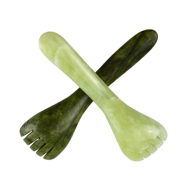 Logotipo personalizado disponible verde claro Xiuyan Jade Gua Sha forma de cuchara Pluma de acupuntura para ojos Acupuntura Cuchara masajista