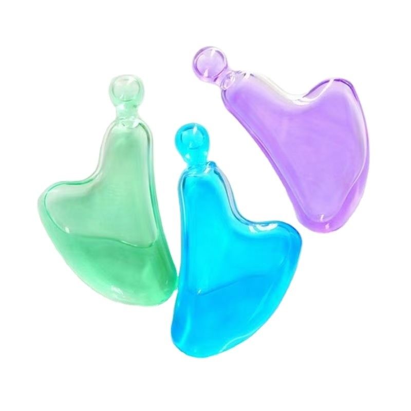 Masaje de refrigeración facial Bolas de hielo de vidrio borosilicato para tablero Gua Sha y experiencia de rejuvenecimiento de SPA de diseño 2021